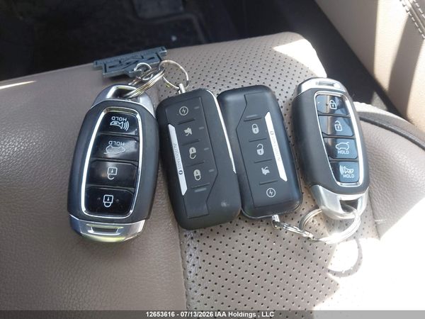 2019 HYUNDAI SANTA FE LUXURY