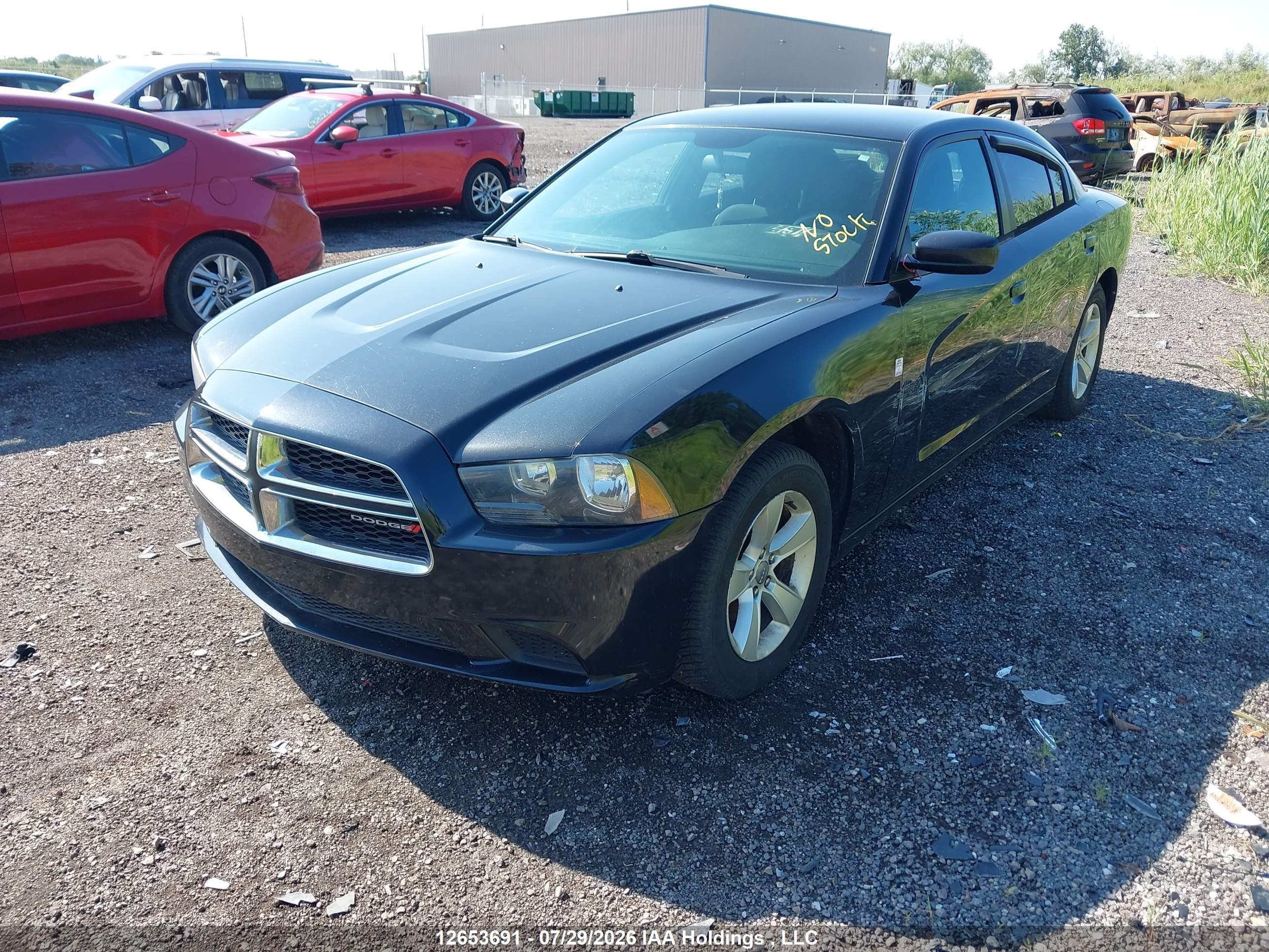 2014 DODGE CHARGER SE — I2