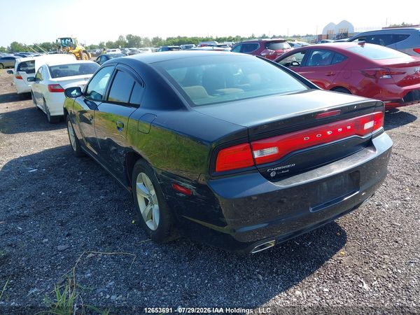 2014 DODGE CHARGER SE — I3