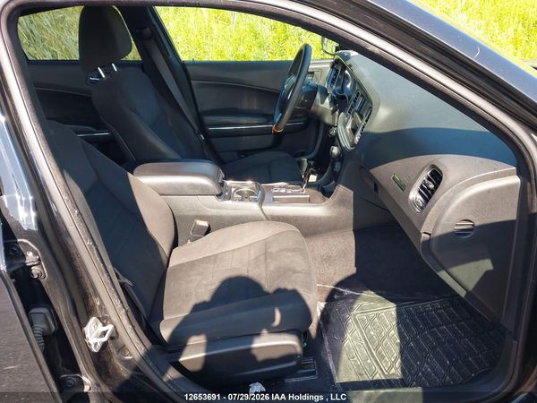 2014 DODGE CHARGER SE — I5