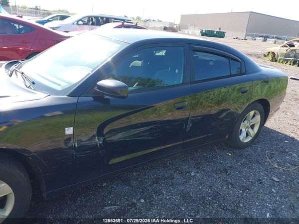 2014 DODGE CHARGER SE — I14