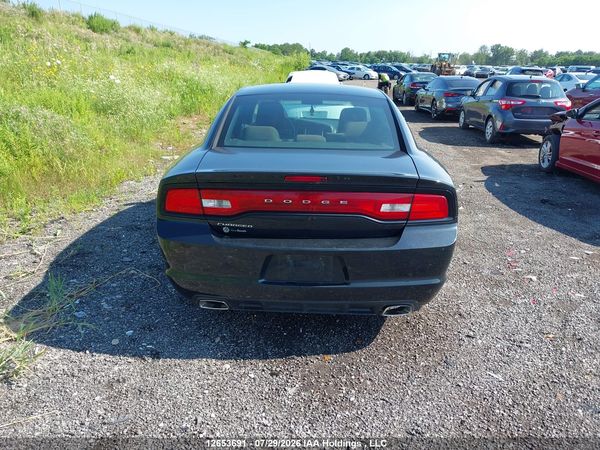 2014 DODGE CHARGER SE — I16
