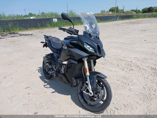 2022 BMW S 1000 XR