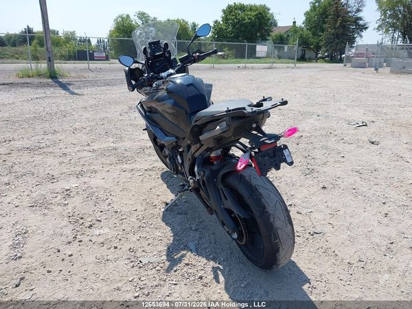 2022 BMW S 1000 XR