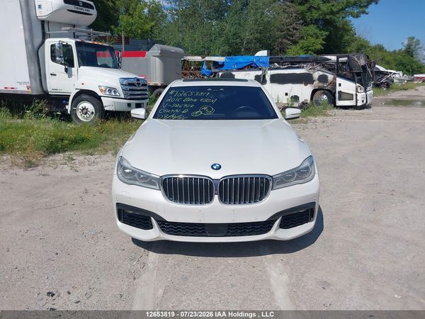 2016 BMW 750 XI