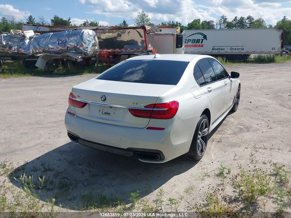 2016 BMW 750 XI