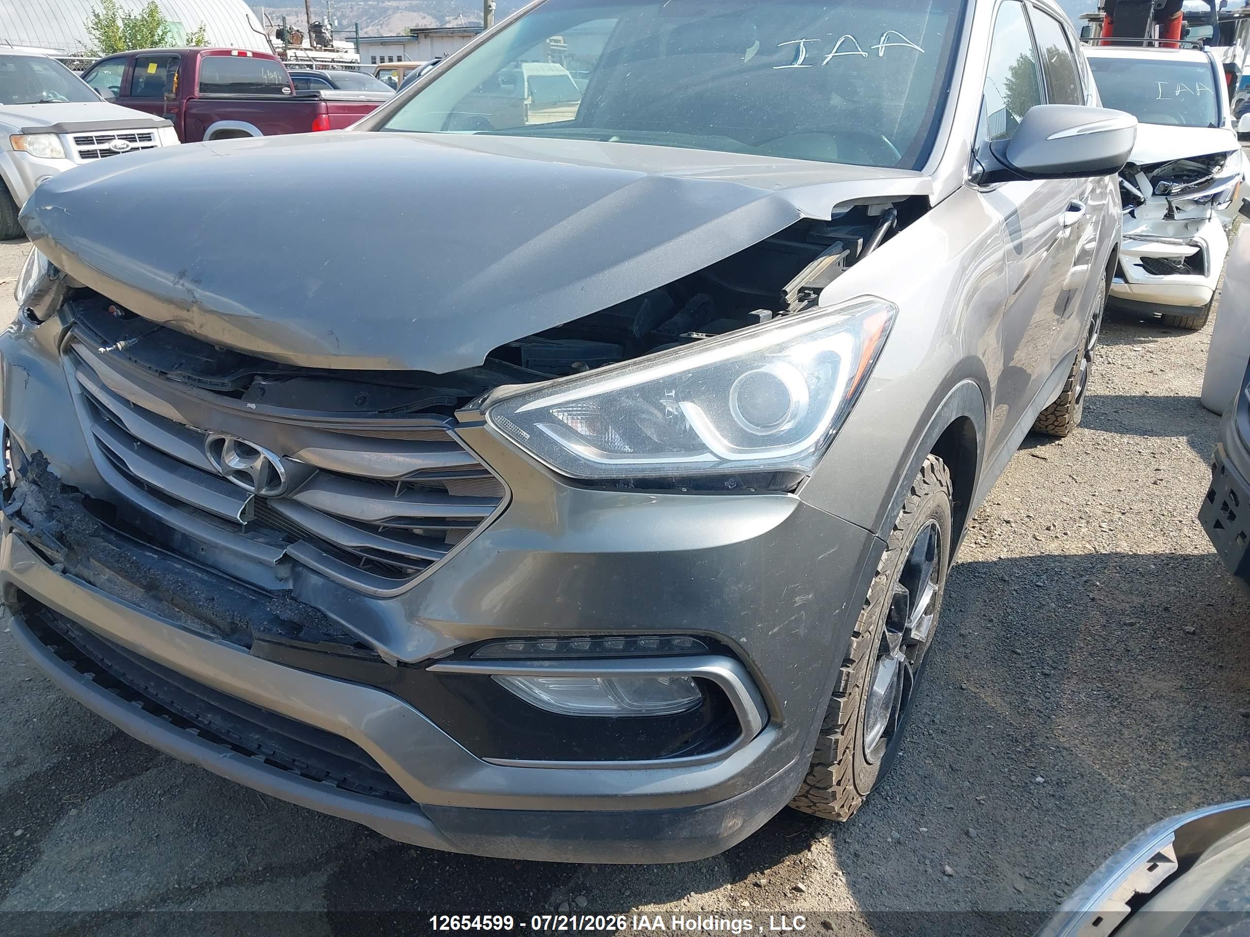 2017 HYUNDAI SANTA FE SPORT — I2