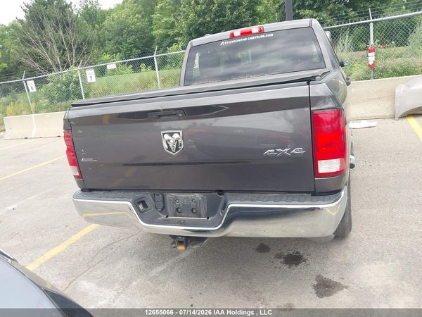 2018 RAM 1500 ST