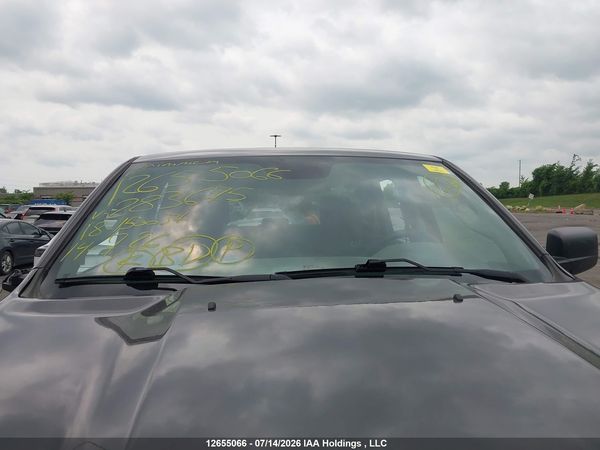 2018 RAM 1500 ST