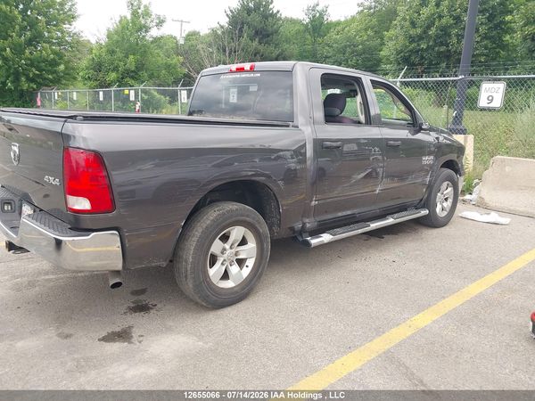 2018 RAM 1500 ST