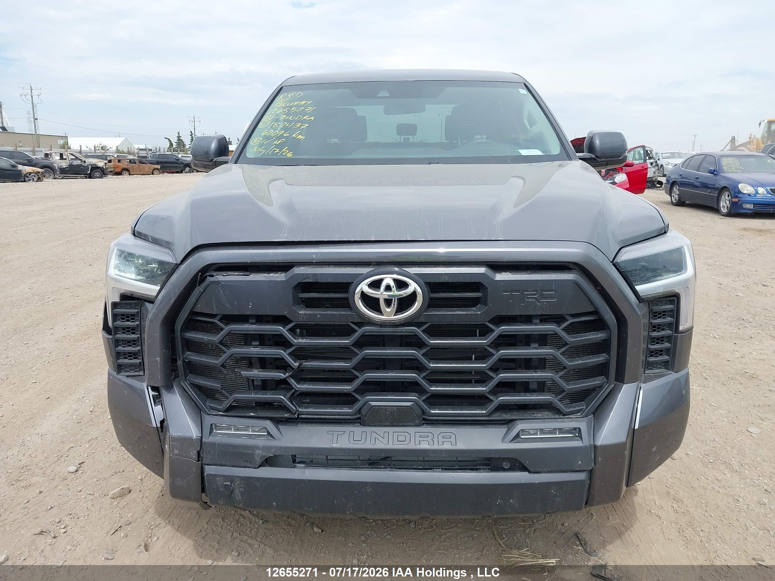 2024 TOYOTA TUNDRA SR 4X4