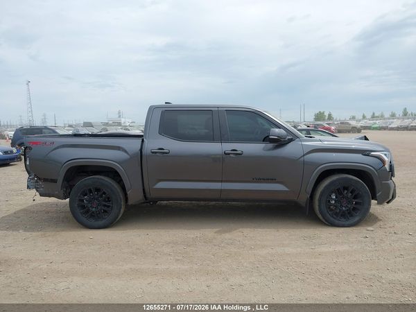 2024 TOYOTA TUNDRA SR 4X4