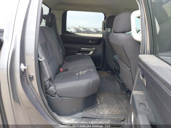 2024 TOYOTA TUNDRA SR 4X4