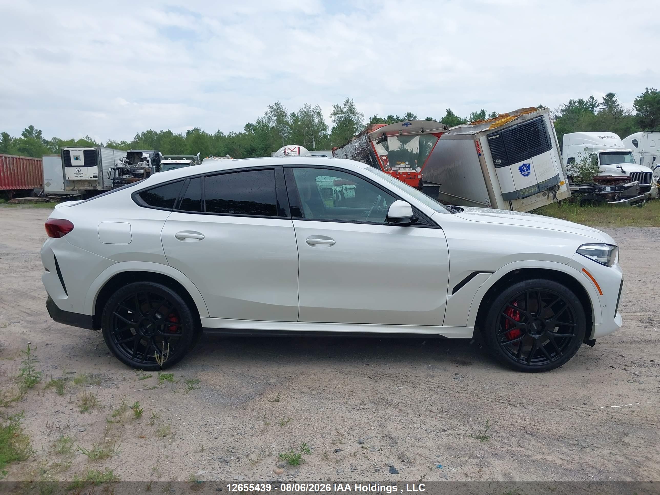 2023 BMW X6 XDRIVE40I