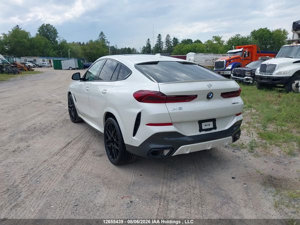 2023 BMW X6 XDRIVE40I