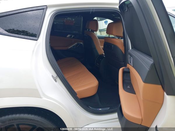2023 BMW X6 XDRIVE40I