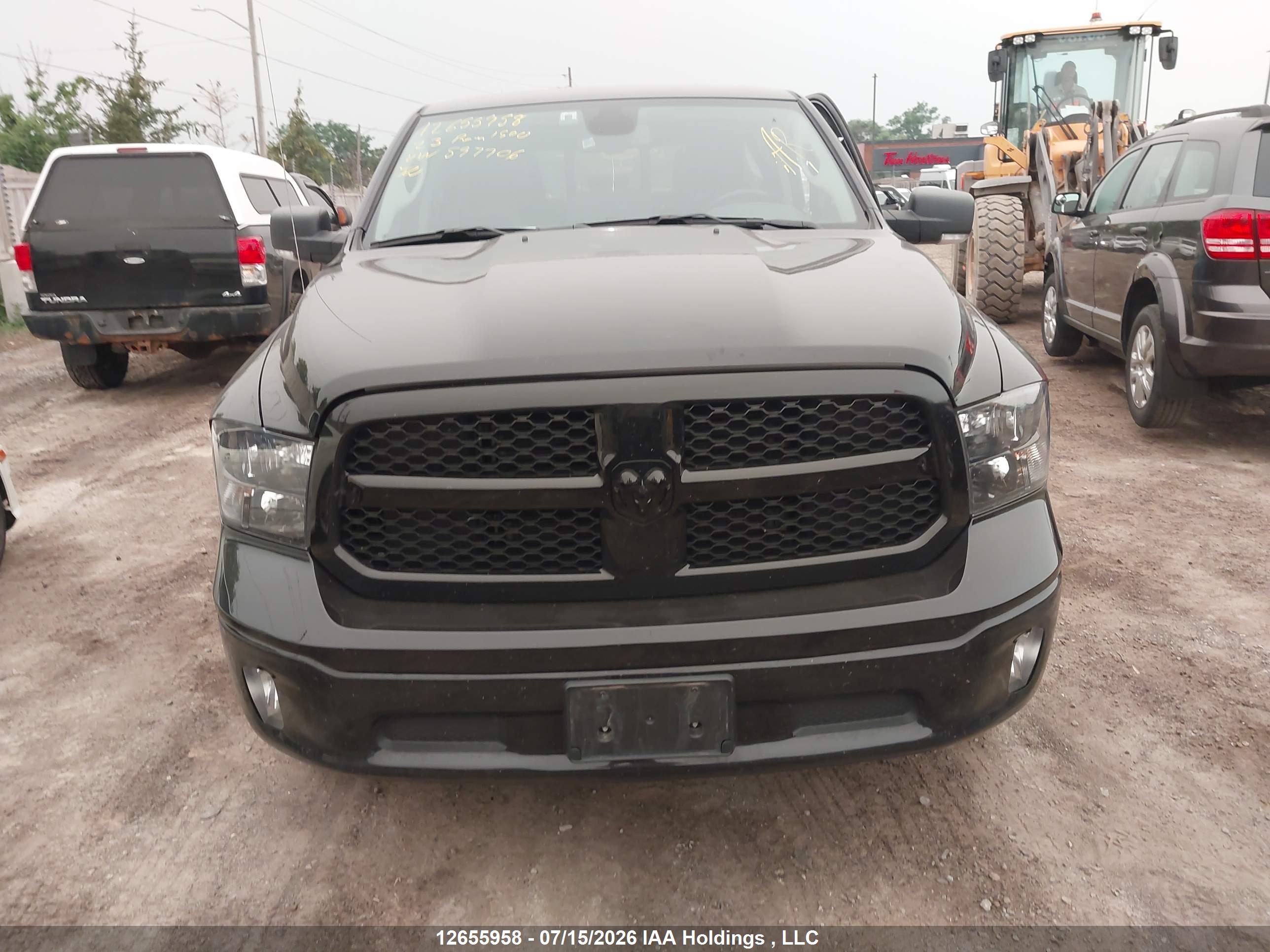 2023 RAM 1500 CLASSIC SLT