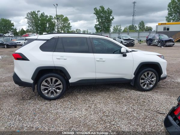 2020 TOYOTA RAV4 XLE/XLE PREMIUM