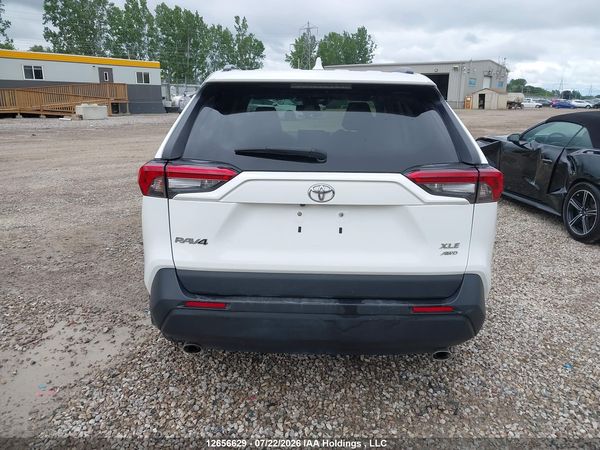 2020 TOYOTA RAV4 XLE/XLE PREMIUM