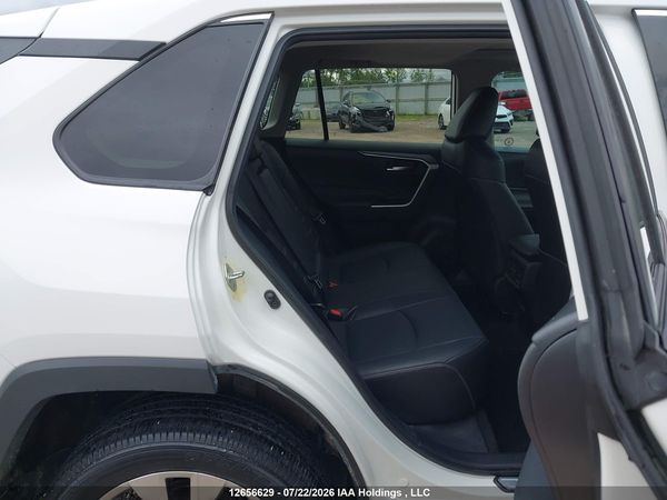 2020 TOYOTA RAV4 XLE/XLE PREMIUM