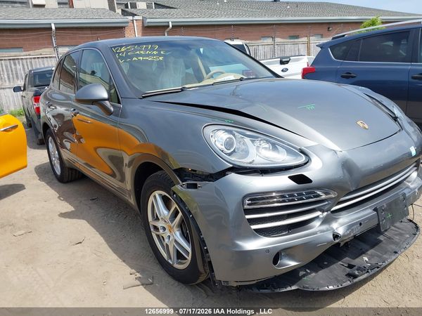 2014 PORSCHE CAYENNE PLATINUM EDITION