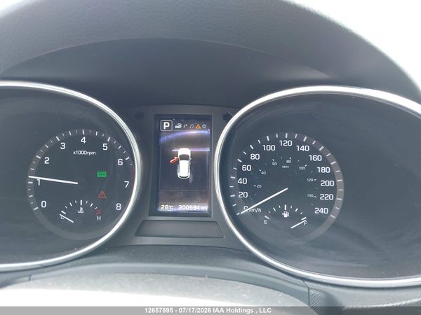 2017 HYUNDAI SANTA FE SE/LIMITED — I7