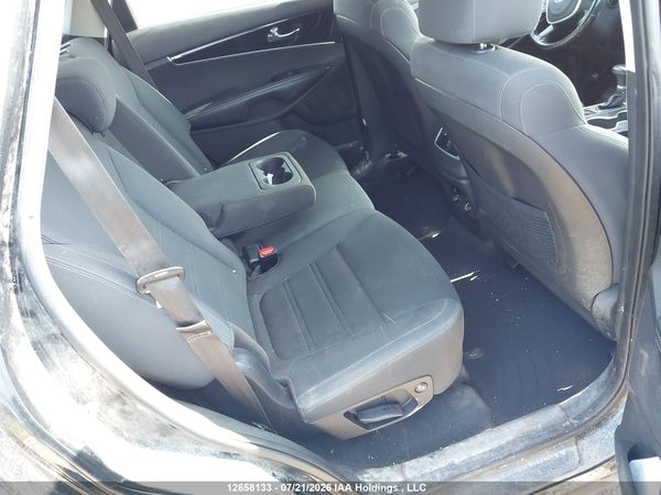 2020 KIA SORENTO S