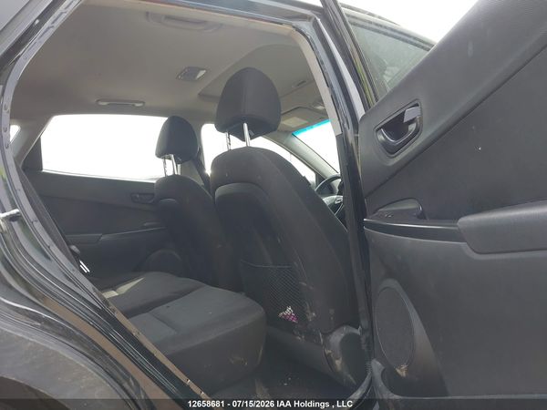 2022 HYUNDAI KONA SEL/SE