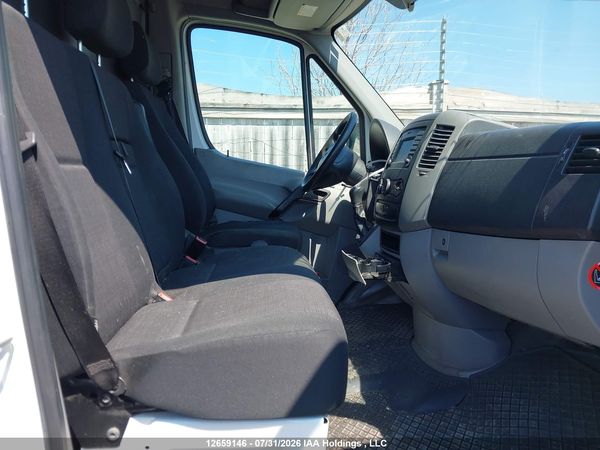 2017 MERCEDES-BENZ SPRINTER 2500 STANDARD ROOF V6