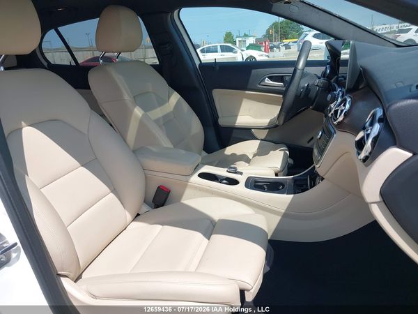 2018 MERCEDES-BENZ GLA 250 4MATIC