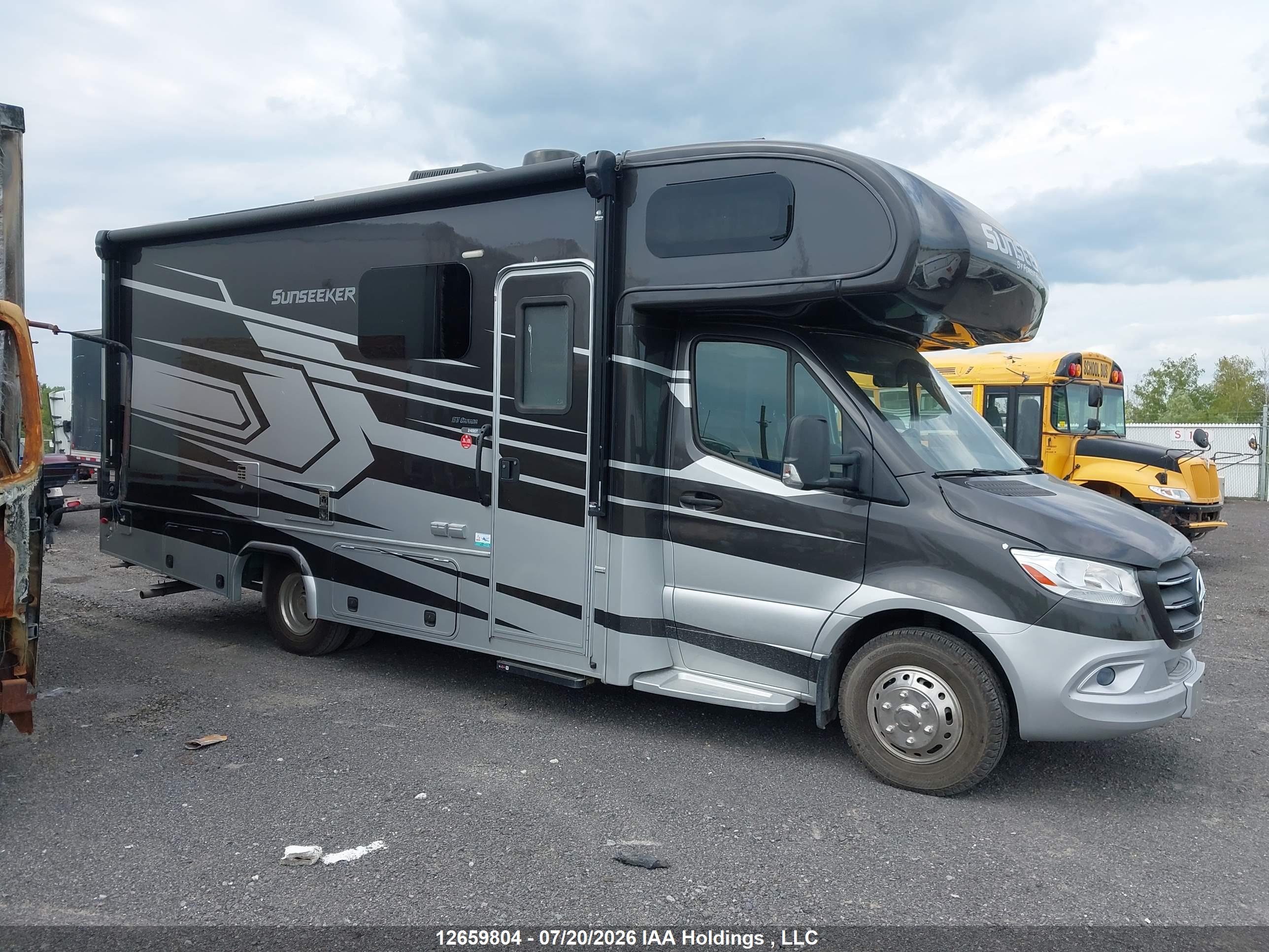 2022 MERCEDES-BENZ SPRINTER 3500XD STANDARD ROOF V6
