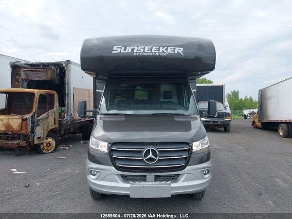 2022 MERCEDES-BENZ SPRINTER 3500XD STANDARD ROOF V6