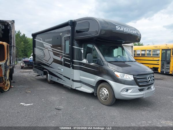 2022 MERCEDES-BENZ SPRINTER 3500XD STANDARD ROOF V6