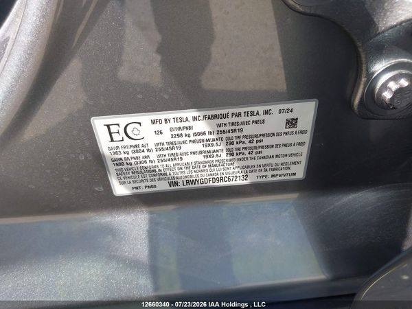 2024 TESLA MODEL Y LONG RANGE/RWD