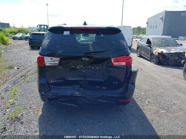 2018 KIA SEDONA LX