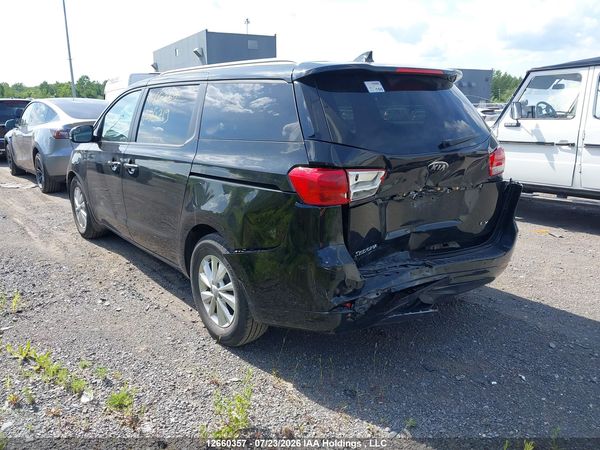2018 KIA SEDONA LX