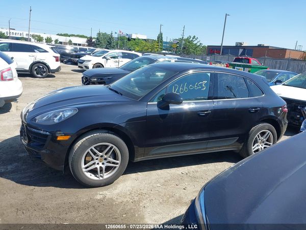 2017 PORSCHE MACAN