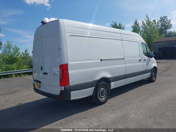 2025 MERCEDES-BENZ SPRINTER 2500 907 (VS30)