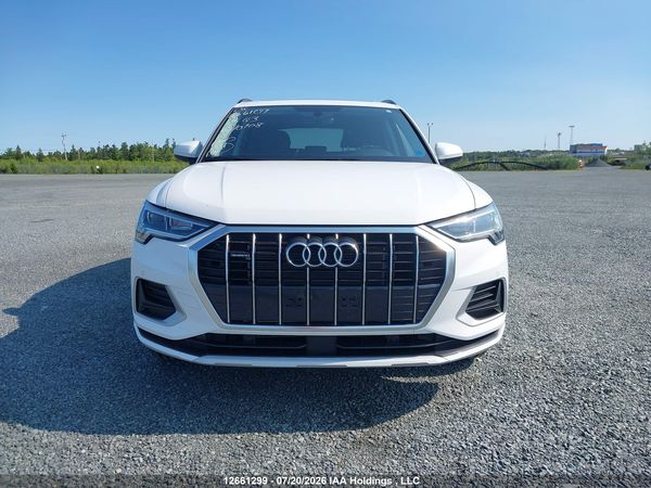 2025 AUDI Q3 PREMIUM 40 — I11