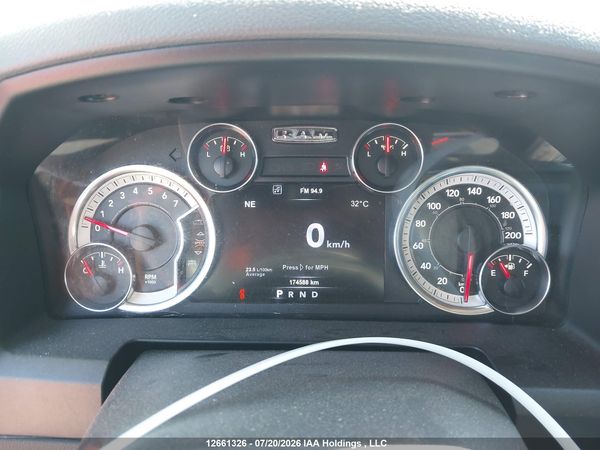 2017 RAM 1500 SLT