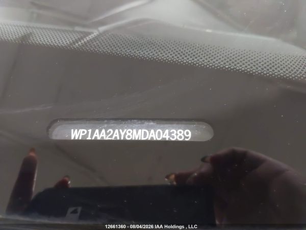 2021 PORSCHE CAYENNE