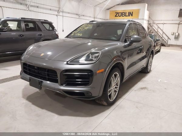 2021 PORSCHE CAYENNE