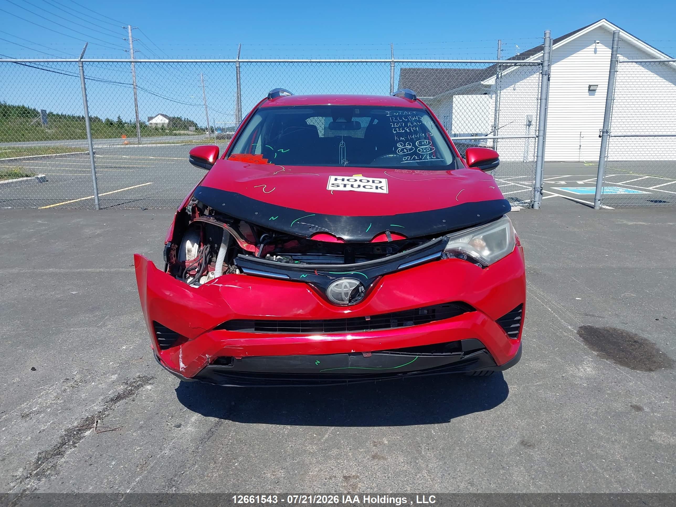2017 TOYOTA RAV4 LE