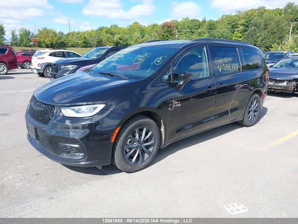 2025 CHRYSLER PACIFICA — I2