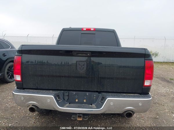 2017 RAM 1500 SLT