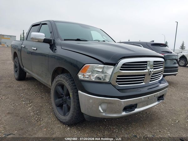 2017 RAM 1500 SLT
