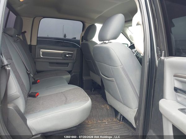 2017 RAM 1500 SLT