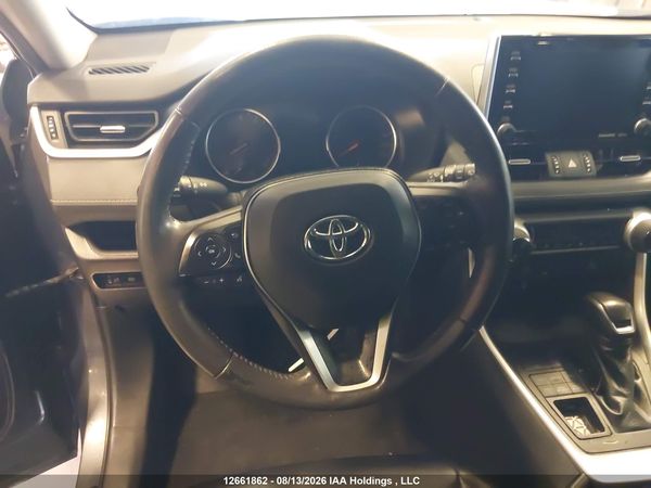 2019 TOYOTA RAV4 XLE/XLE PREMIUM
