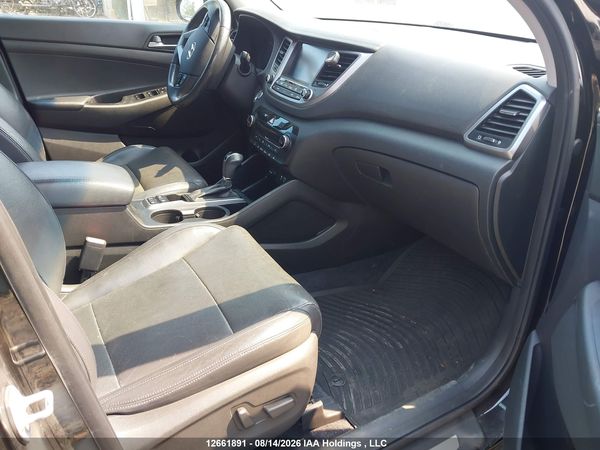 2016 HYUNDAI TUCSON LIMITED/SPORT AND ECO/SE