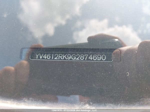 2016 VOLVO XC60